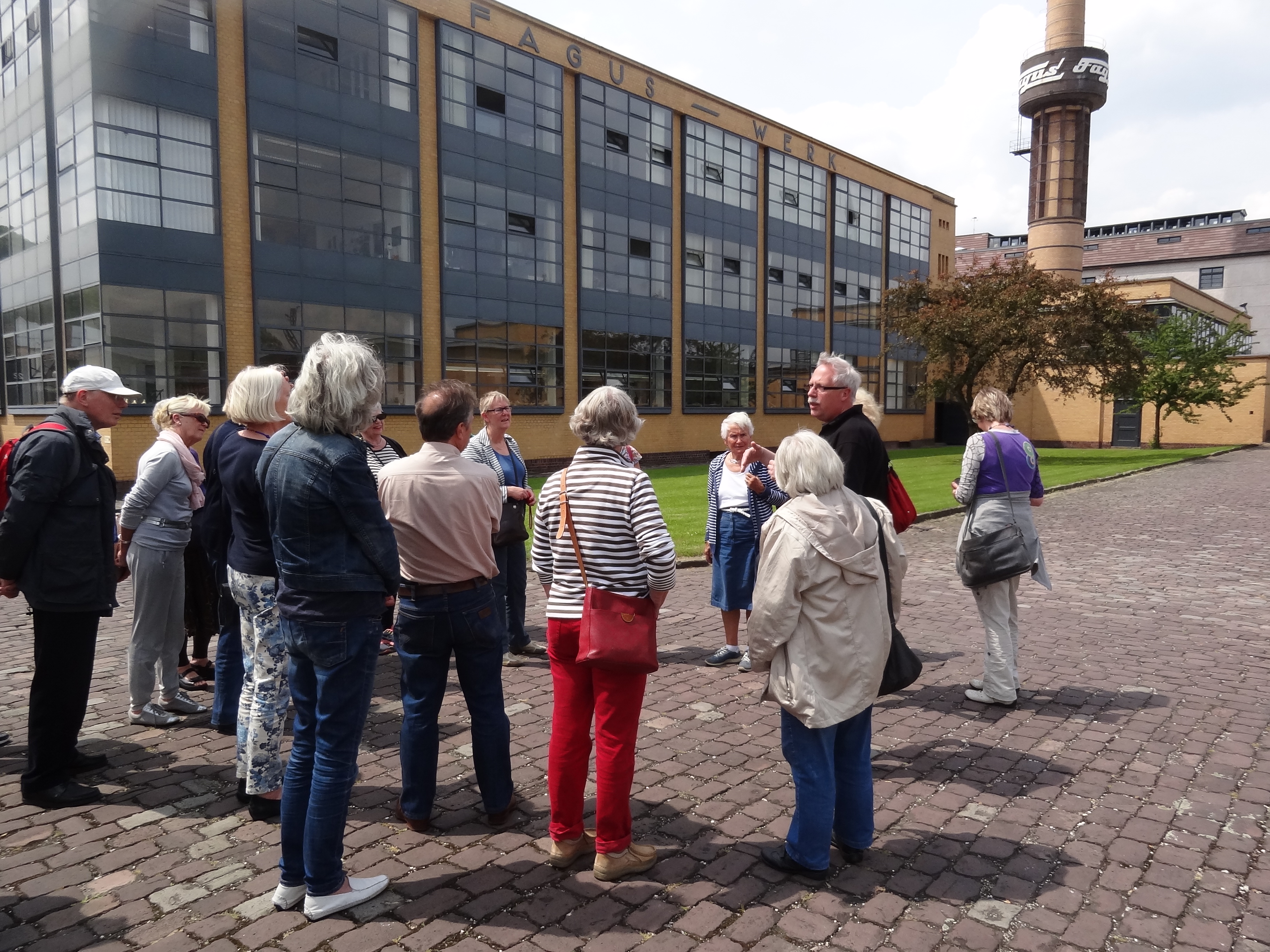 Rondleiding door de Fagus fabriek van Walter Gropius in Alfeld, 4 juni 2014
